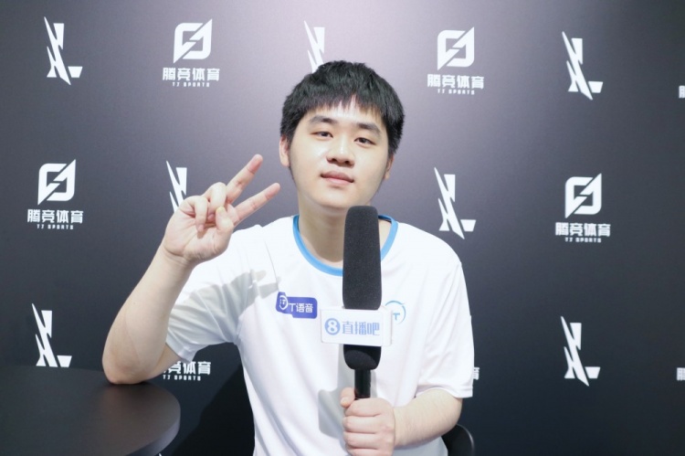 边路核心 边路核心