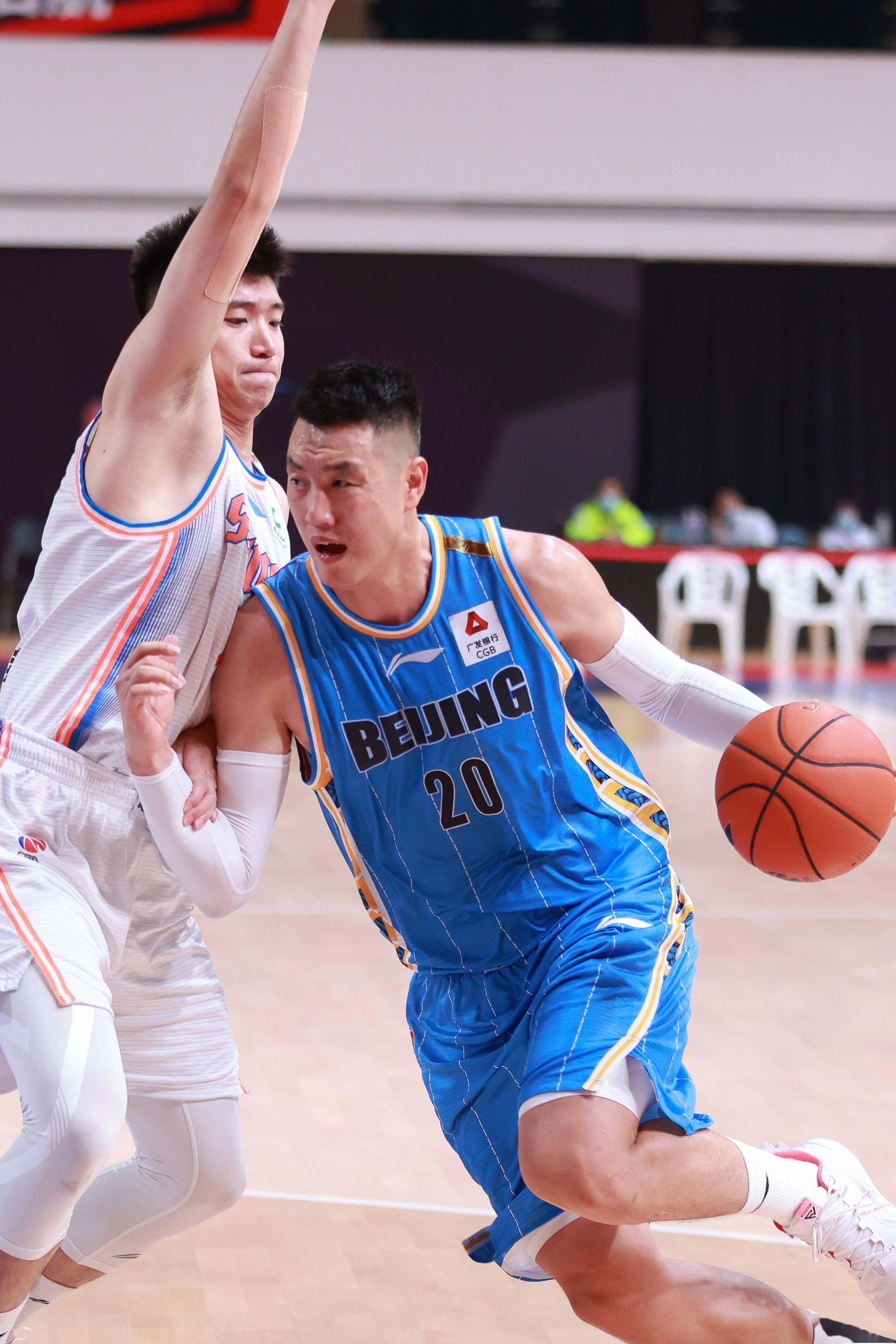 是雪中送炭 是雪中送炭