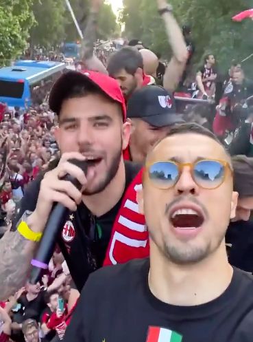 球队成员多 球队成员多